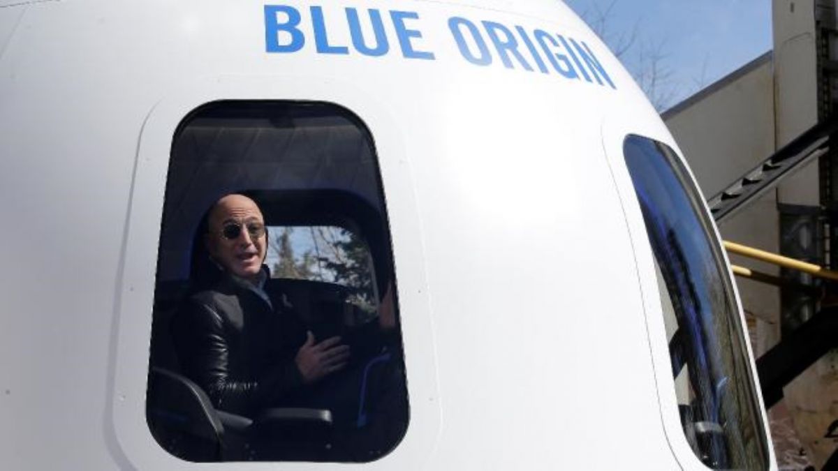 jeff-bezos-blue-origin-reu-1595316_2