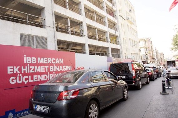 mercan otoparkı