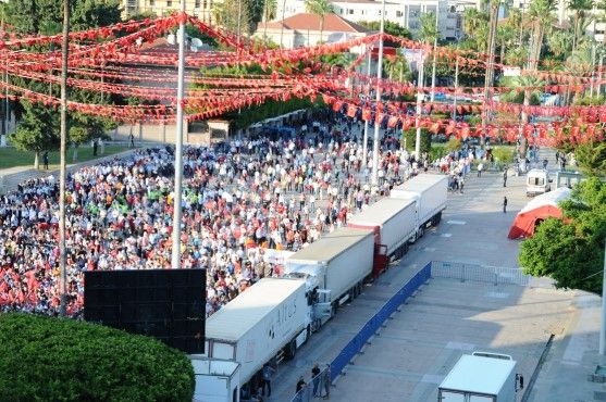 mersin-akparti-miting