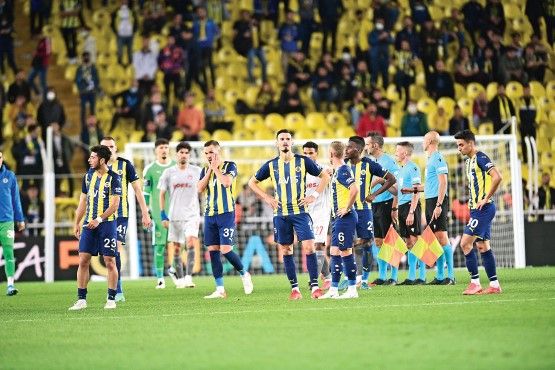 FENERBAHÇE ÜZÜNTÜ