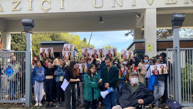 boğaziçi üniversitesi öğrenciler