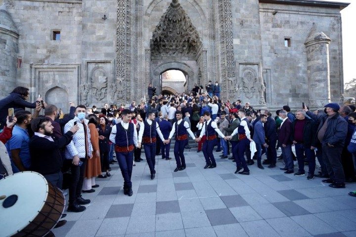 erzurum oyun havası bar