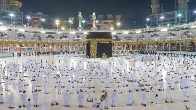 kabe suudi arabistan mekke sosyalmesafe