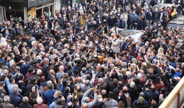 meral akşener miting mersin erdemli