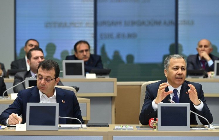 Ali Yerlikaya Ekrem İmamoğlu afad