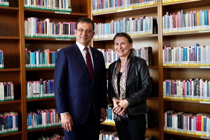 ekrem imamoğlu Barbara Lison 5