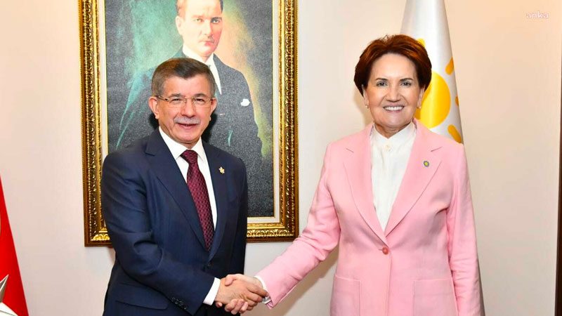 Meral Akşener Ahmet Davutoğlu