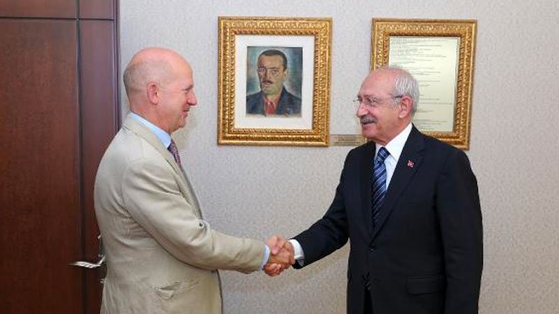 Kemal Kılıçdaroğlu Dominick Chilcott