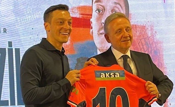 mesut özil göksel gümüşdağ