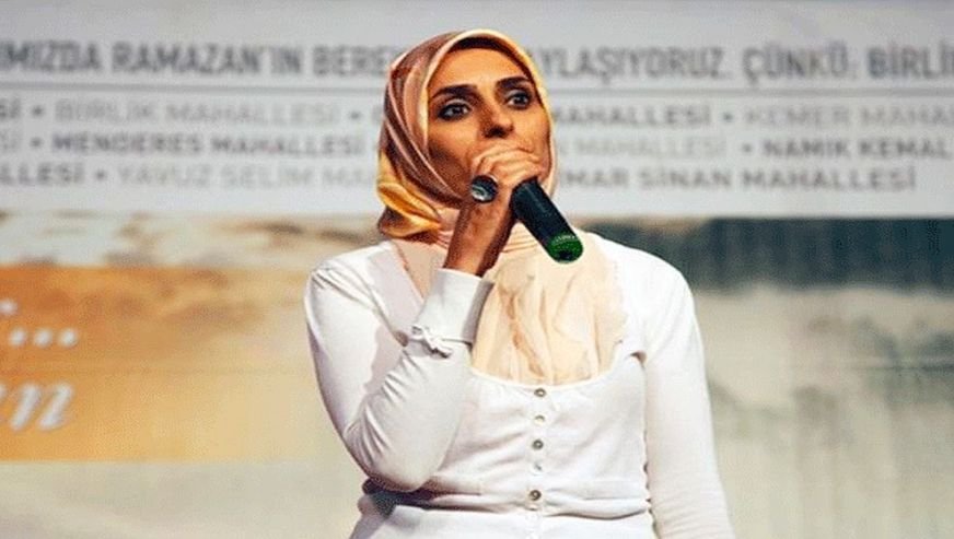 Zehra Taşkesenlioğlu