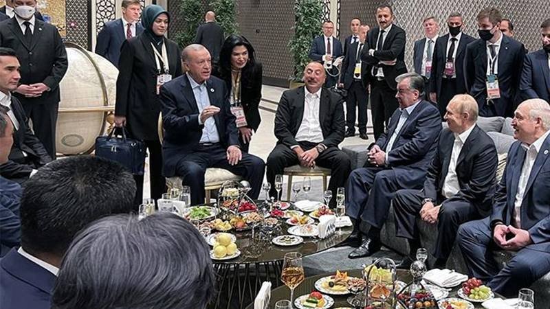 recep tayyip Erdoğan Şanghay İşbirliği Örgütü ŞİÖ Zirvesi için gittiği Semerkant Putin Reisi Aliyev Rahman ve Lukaşenko