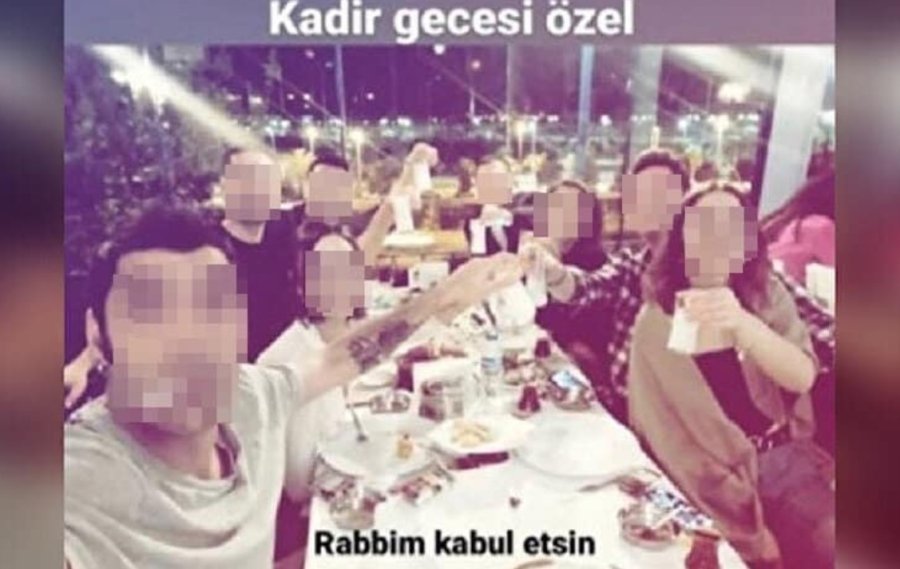 Kadir gecesinde rakılı fotoğraf