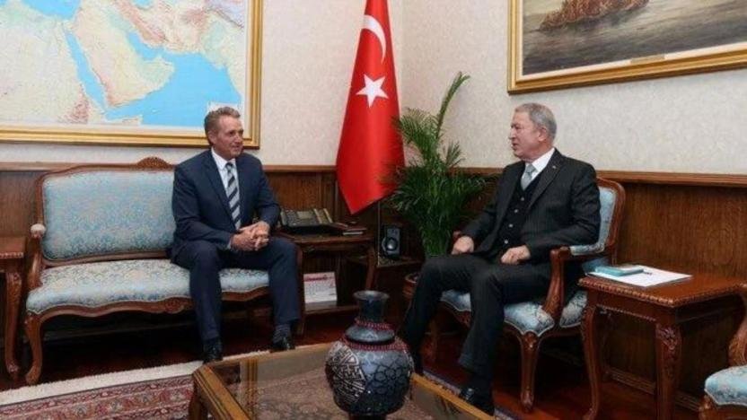 Hulusi Akar ABD Ankara Büyükelçisi Jeff Flake