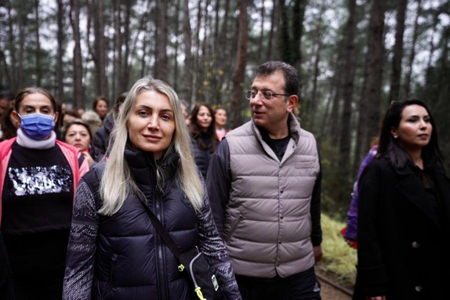 Ekrem İmamoğlu ve eşi Dilek İmamoğlu Atatürk Kent Ormanı 2