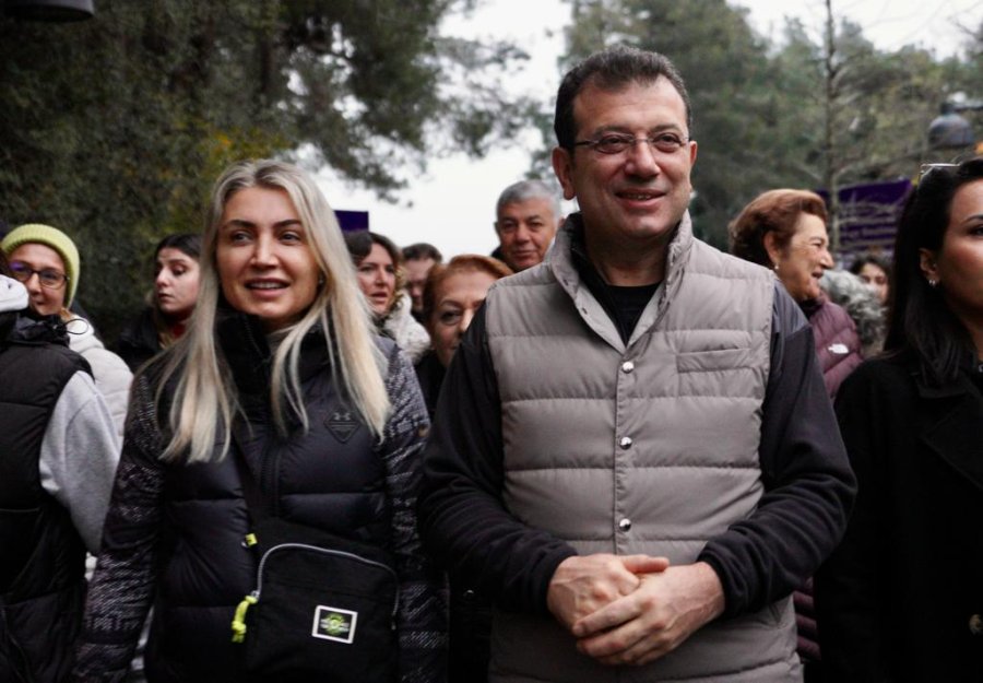 Ekrem İmamoğlu ve eşi Dilek İmamoğlu Atatürk Kent Ormanı