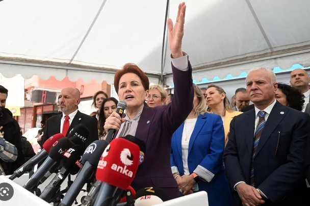 meral akşener