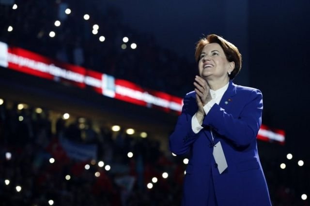 meral akşener