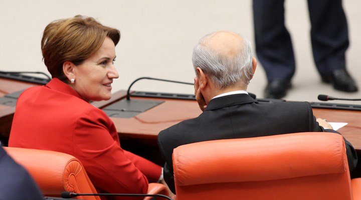 bahceli-evine-don-cagrisi-yaptigi-aksener-icin-gecmiste-neler-soylemisti-764495-5