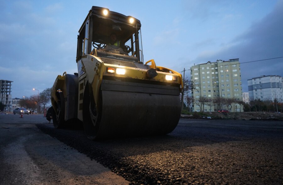 YOL ÇALIŞMALARI 10 MAHALLEDE EŞ ZAMANLI DEVAM EDİYOR (4)